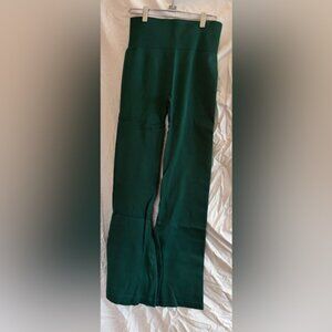 OQQ Green Activewear leggings